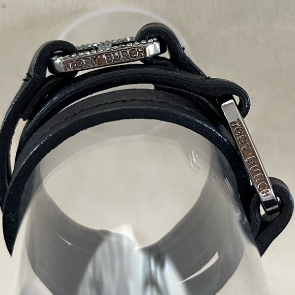 Tory Burch Triple Wrap Leather and Crystal bracelet - Picture 3 of 11